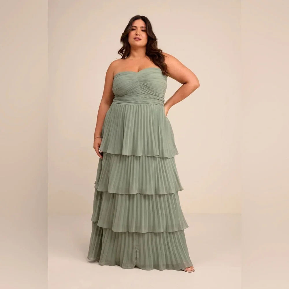 Lulus Seriously Sensational Sage Brush Strapless
Tiered Maxi Dress - Picture 5 of 11